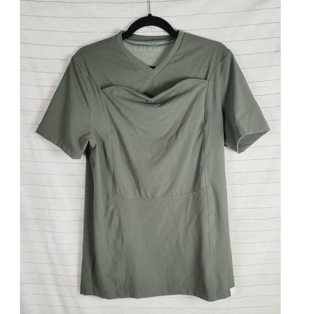 LALABU THE DAD SHIRT KANGAROO CARRIER IN OLIVE GREEN, SZ MEDIUM